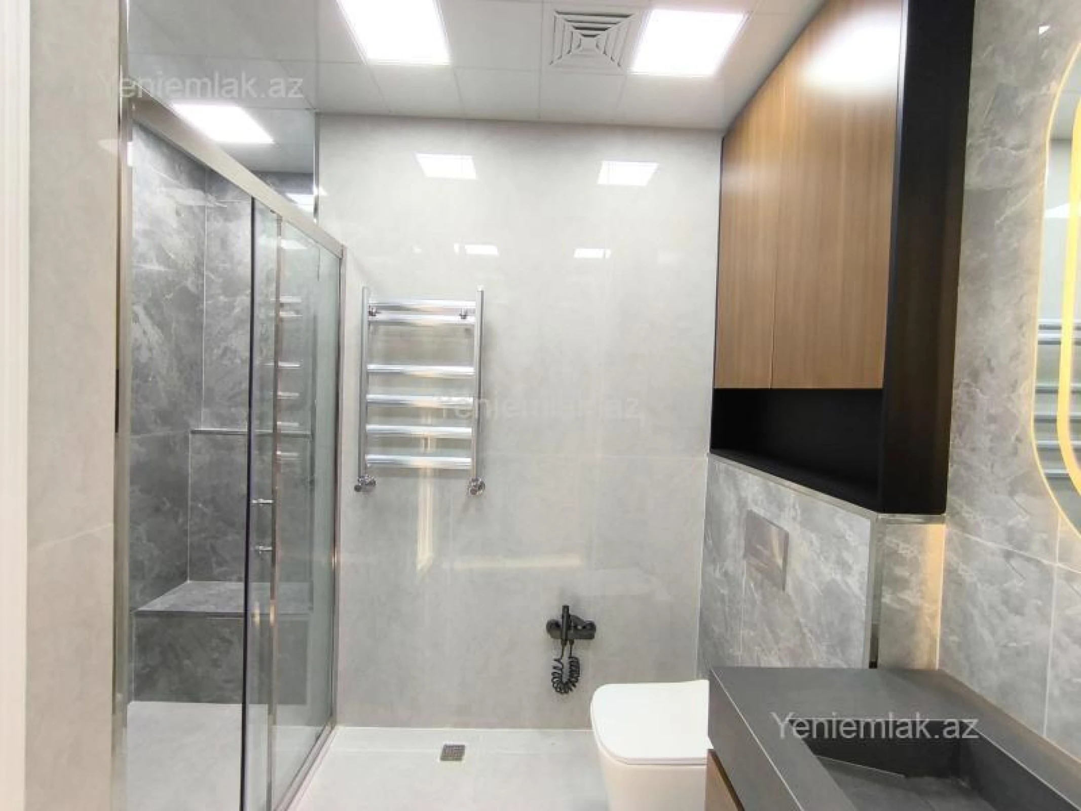 Satılır 3 otaqlı yeni tikili 85 m²