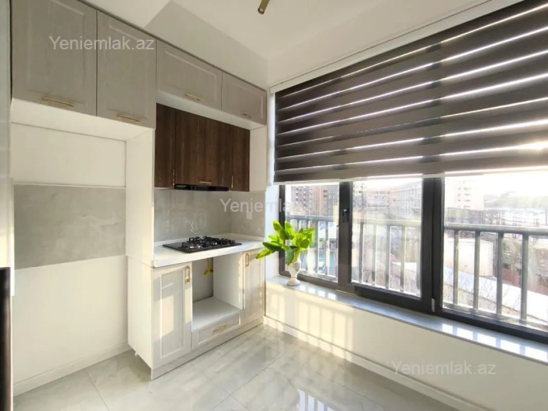 Satılır 3 otaqlı yeni tikili 85 m²