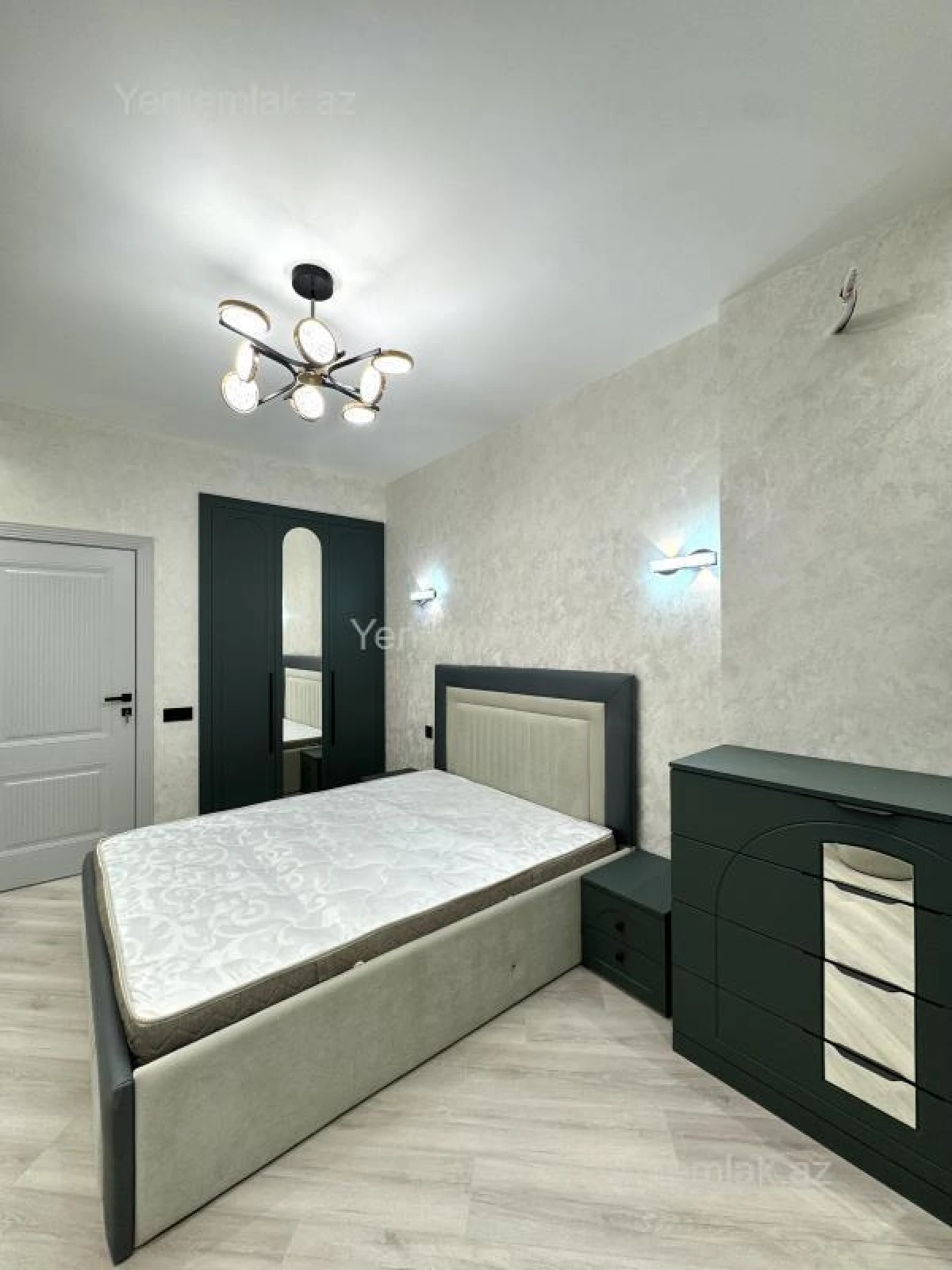 Satılır 3 otaqlı yeni tikili 65 m²