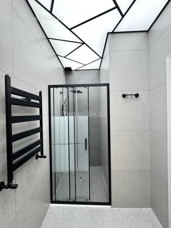 Satılır 3 otaqlı yeni tikili 65 m²