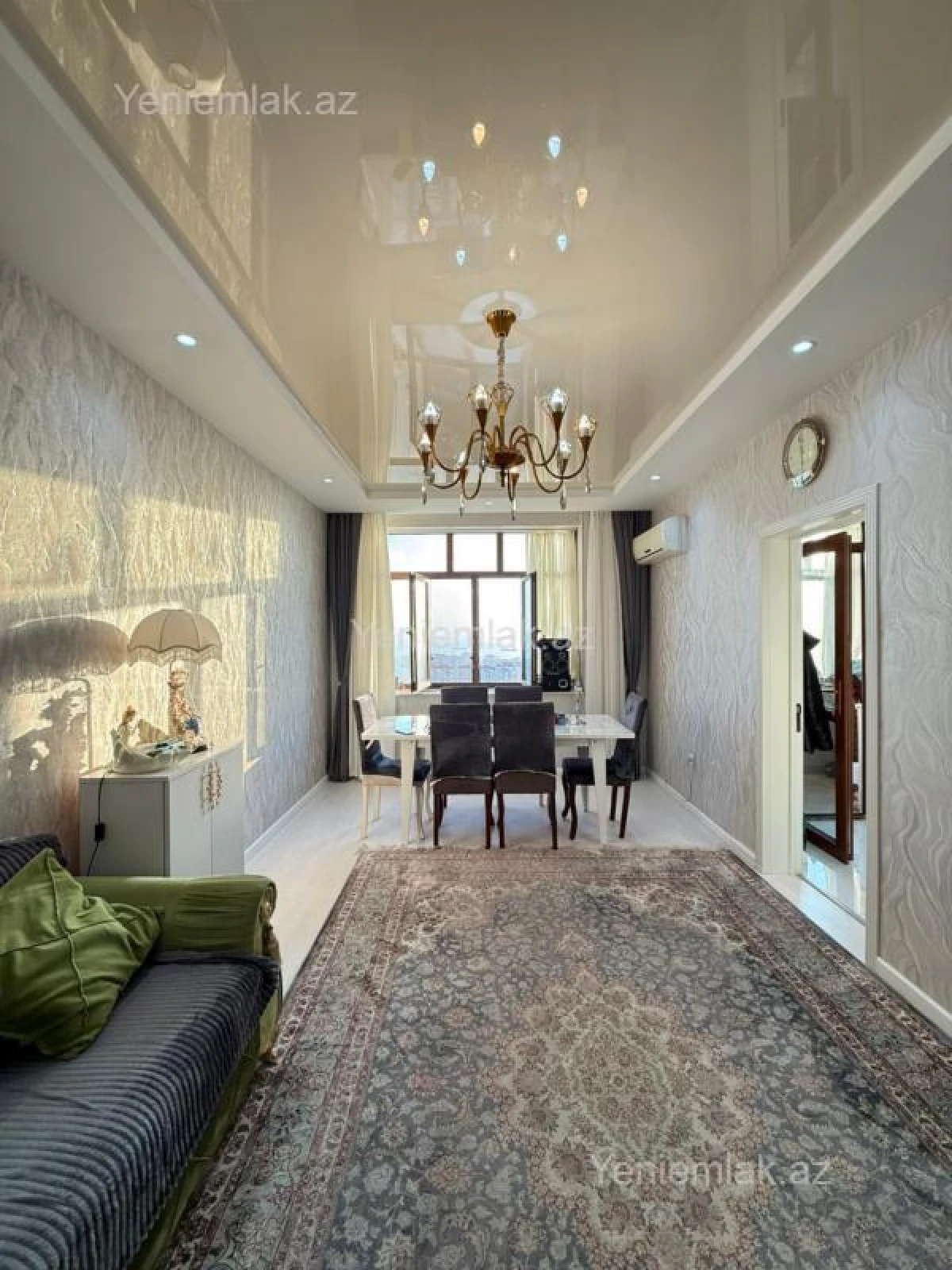 Satılır 2 otaqlı yeni tikili 74 m²