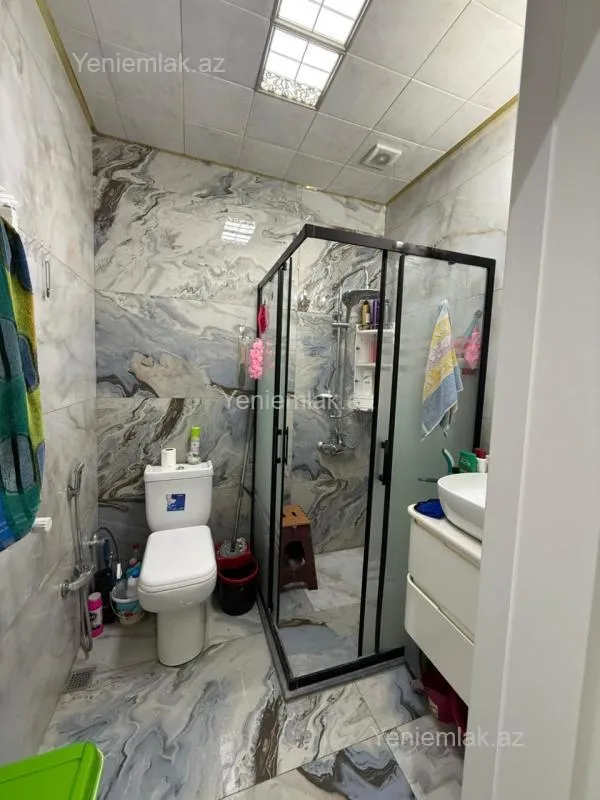 Satılır 2 otaqlı yeni tikili 74 m²