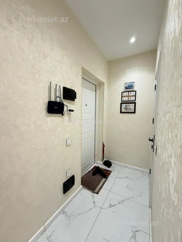 Satılır 2 otaqlı yeni tikili 74 m²