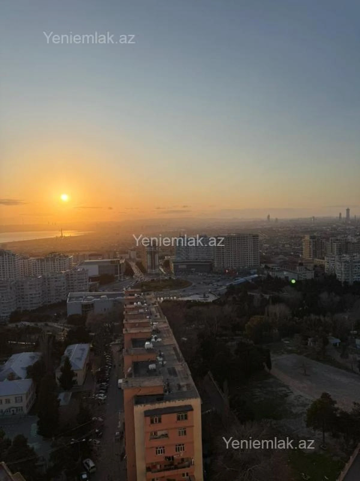 Satılır 2 otaqlı yeni tikili 74 m²