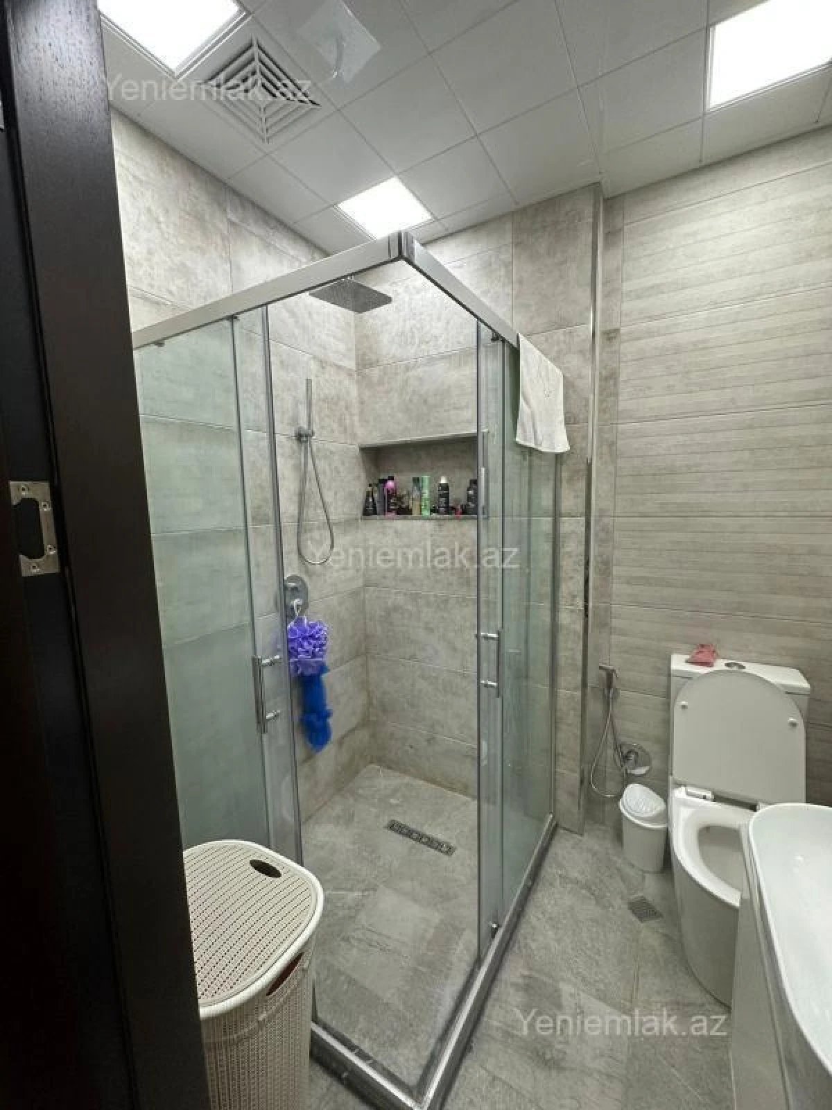 Satılır 3 otaqlı yeni tikili 110 m²