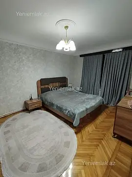 Satılır 3 otaqlı köhnə tikili 80 m²