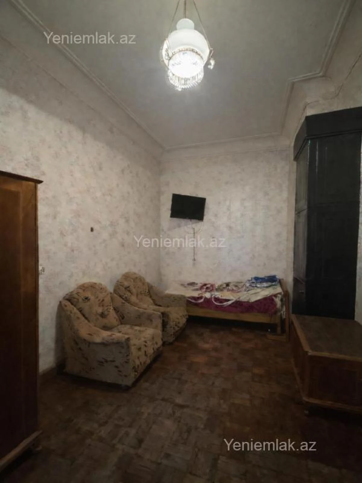 Satılır 3 otaqlı köhnə tikili 70 m²