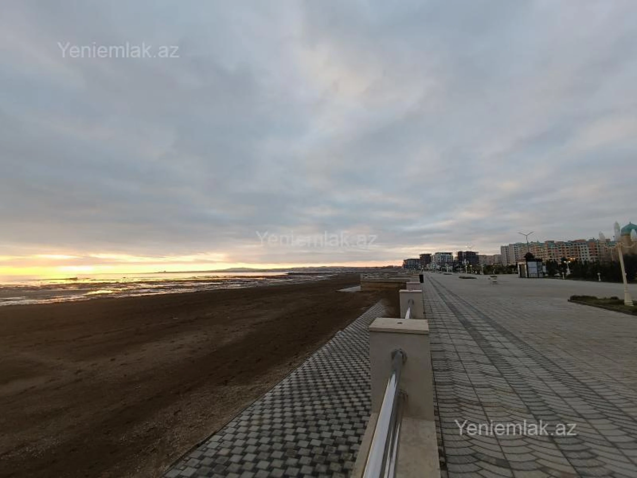 Satılır 2 otaqlı yeni tikili 93 m²