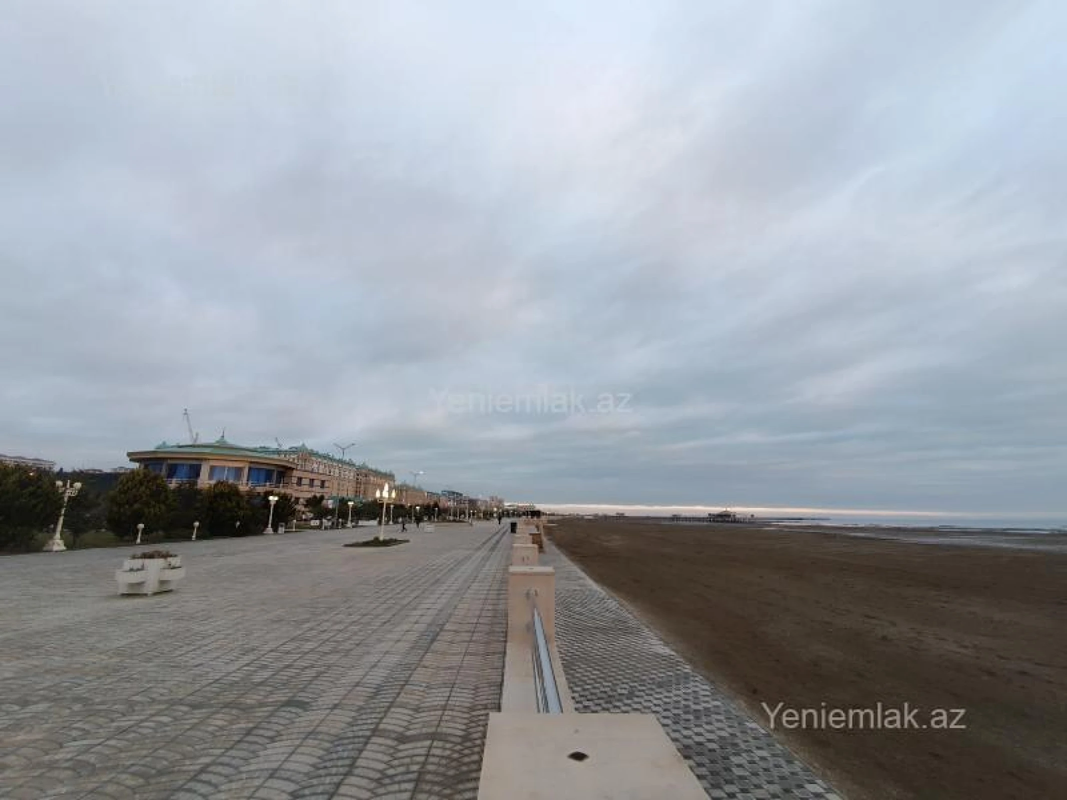 Satılır 2 otaqlı yeni tikili 93 m²