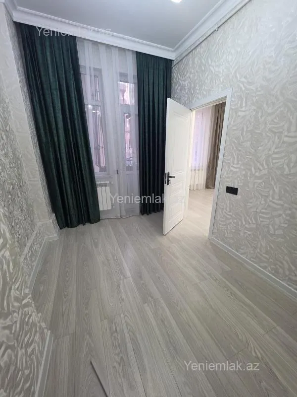Satılır 2 otaqlı yeni tikili 55 m²