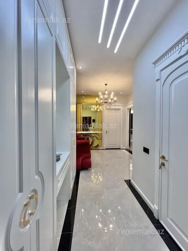 Satılır 2 otaqlı yeni tikili 66 m²