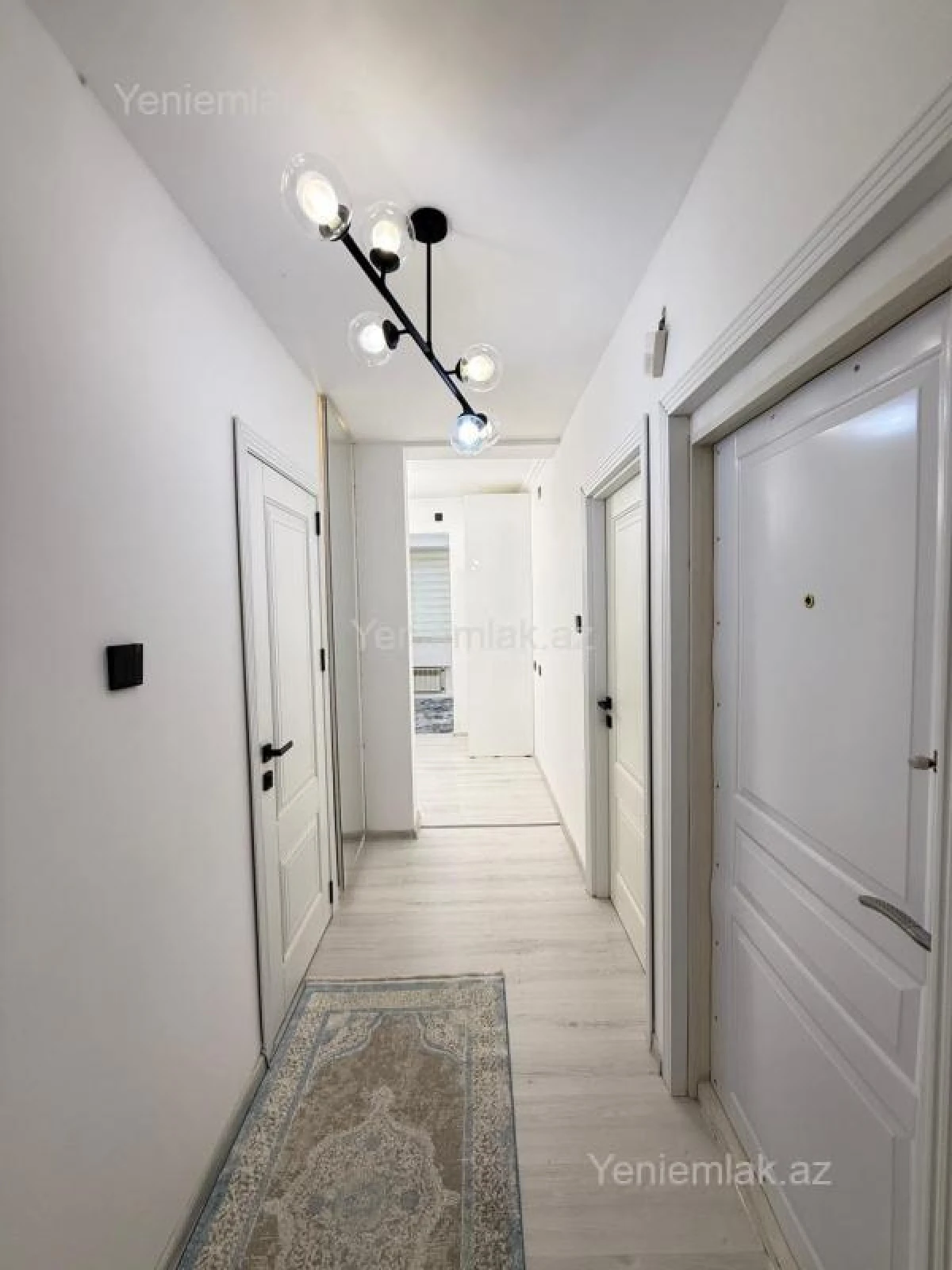 Satılır 2 otaqlı köhnə tikili 55 m²