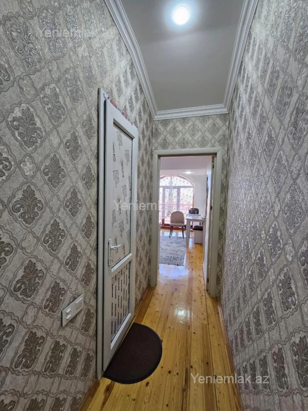 Satılır 2 otaqlı yeni tikili 64 m²