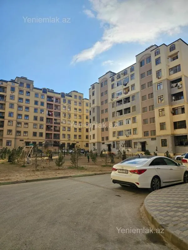 Satılır 2 otaqlı yeni tikili 64 m²