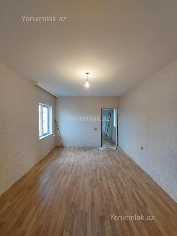 Satılır 3 otaqlı həyət evi 120 m²