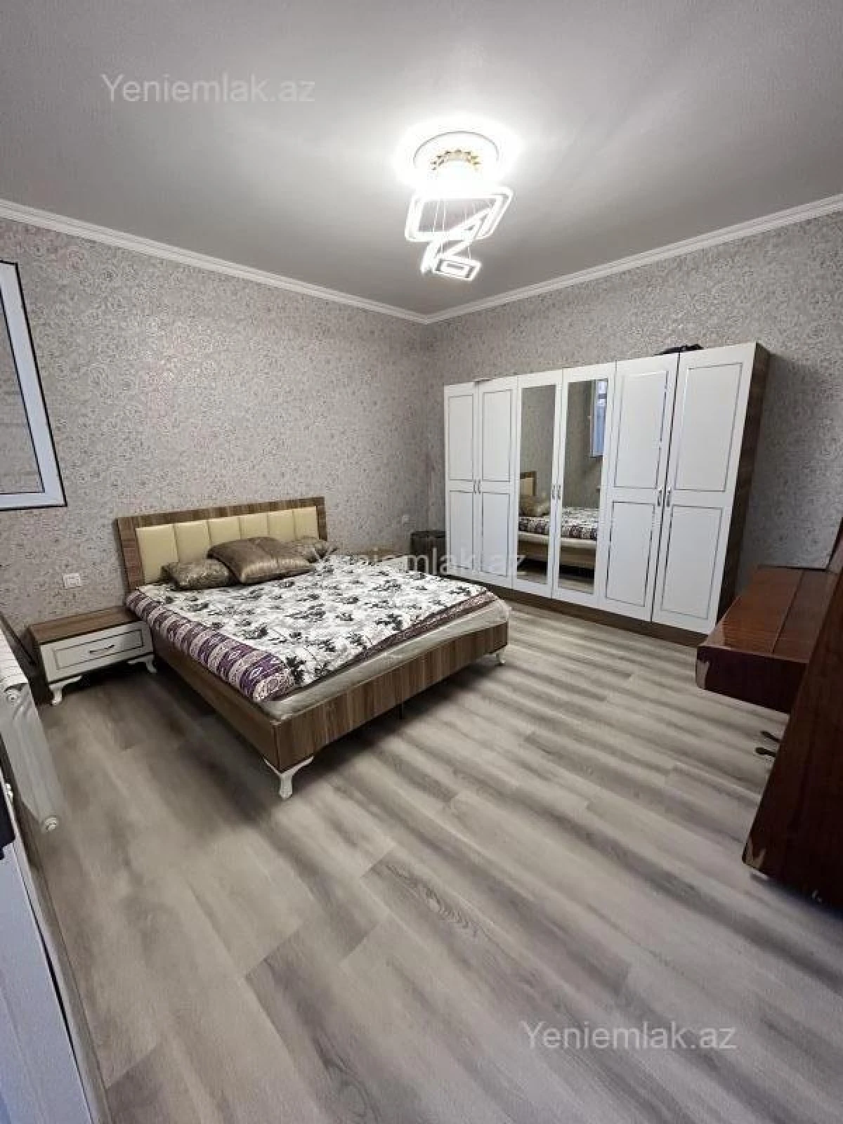 Satılır 3 otaqlı həyət evi 100 m²