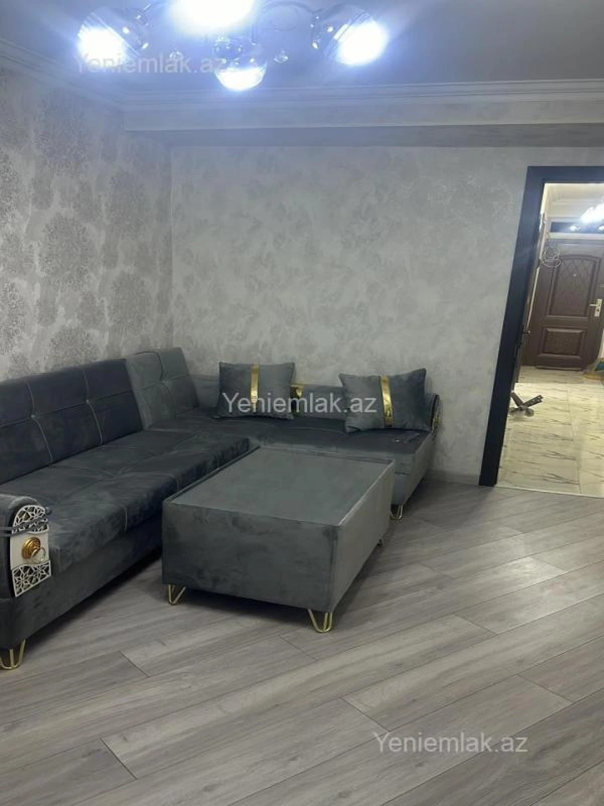 Satılır 2 otaqlı köhnə tikili 48 m²