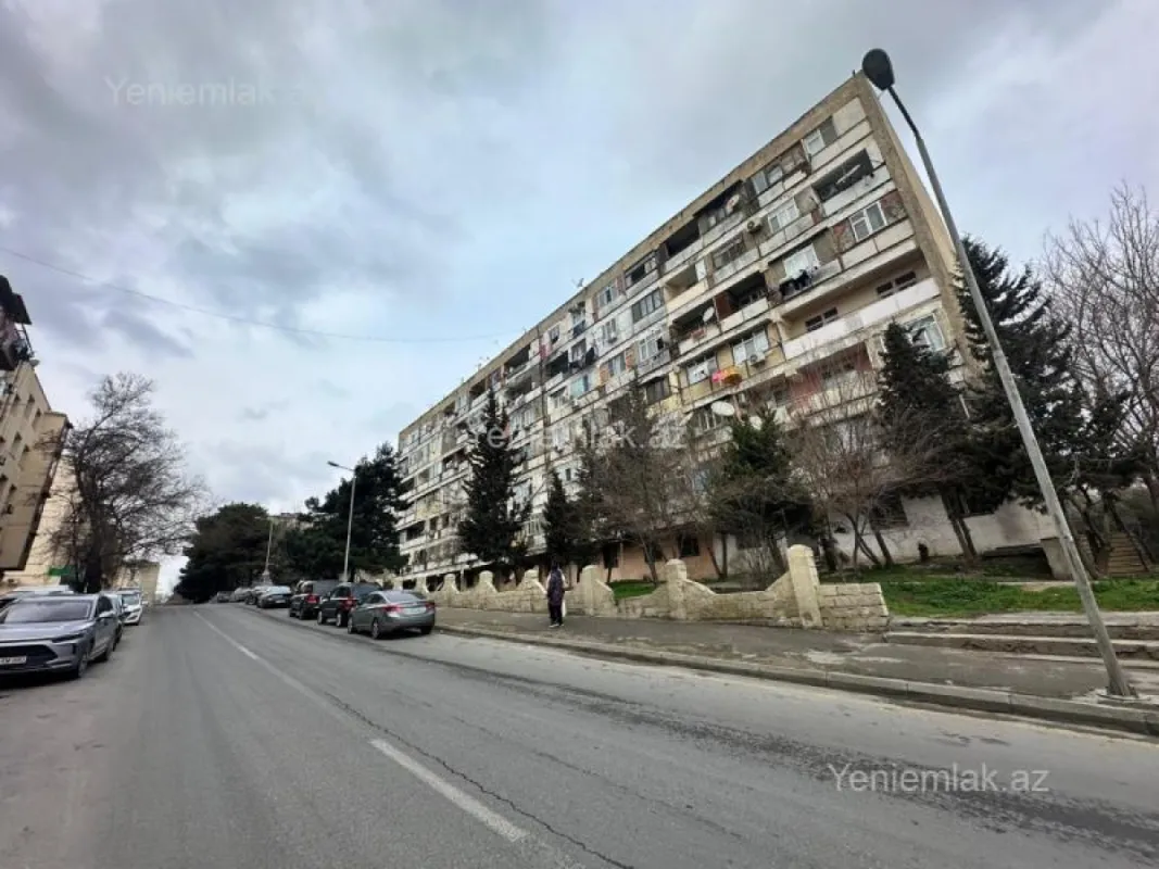 Satılır 2 otaqlı köhnə tikili 48 m²