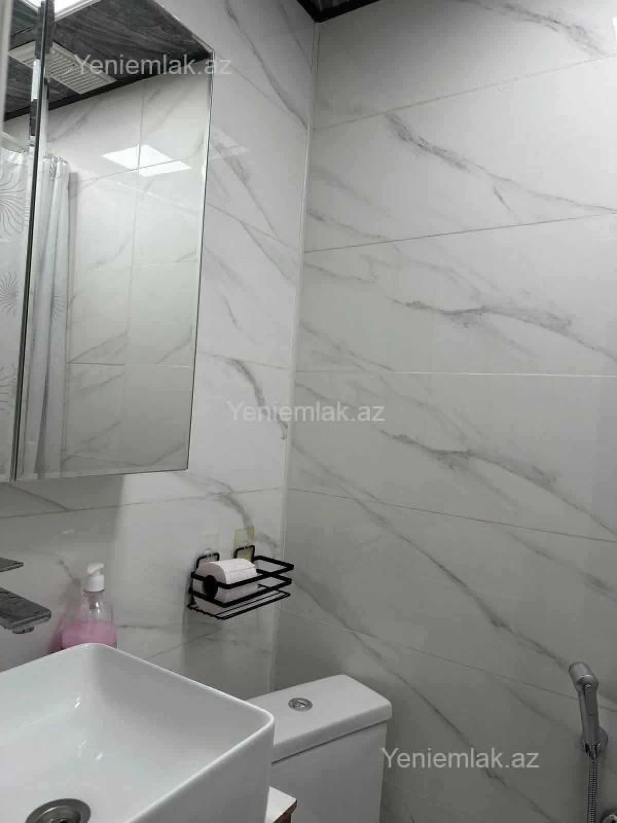 Satılır 2 otaqlı köhnə tikili 45 m²