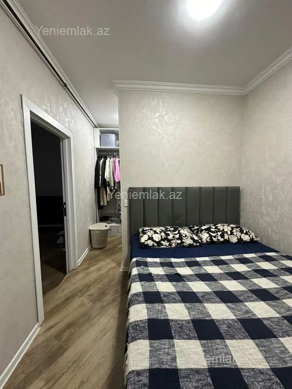 Satılır 2 otaqlı köhnə tikili 45 m²