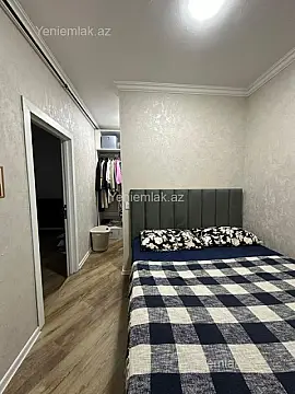 Satılır 2 otaqlı köhnə tikili 45 m²