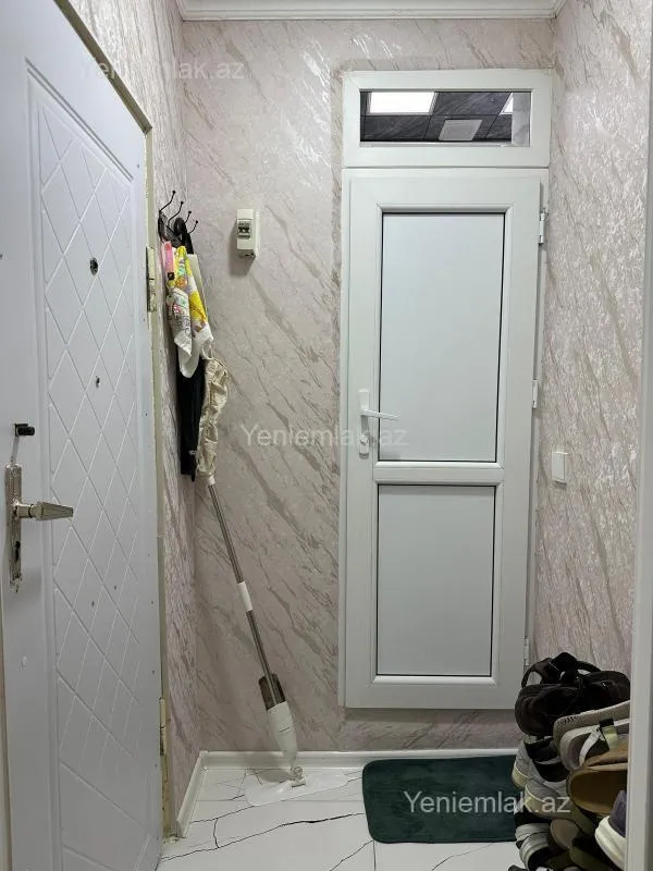 Satılır 2 otaqlı köhnə tikili 45 m²