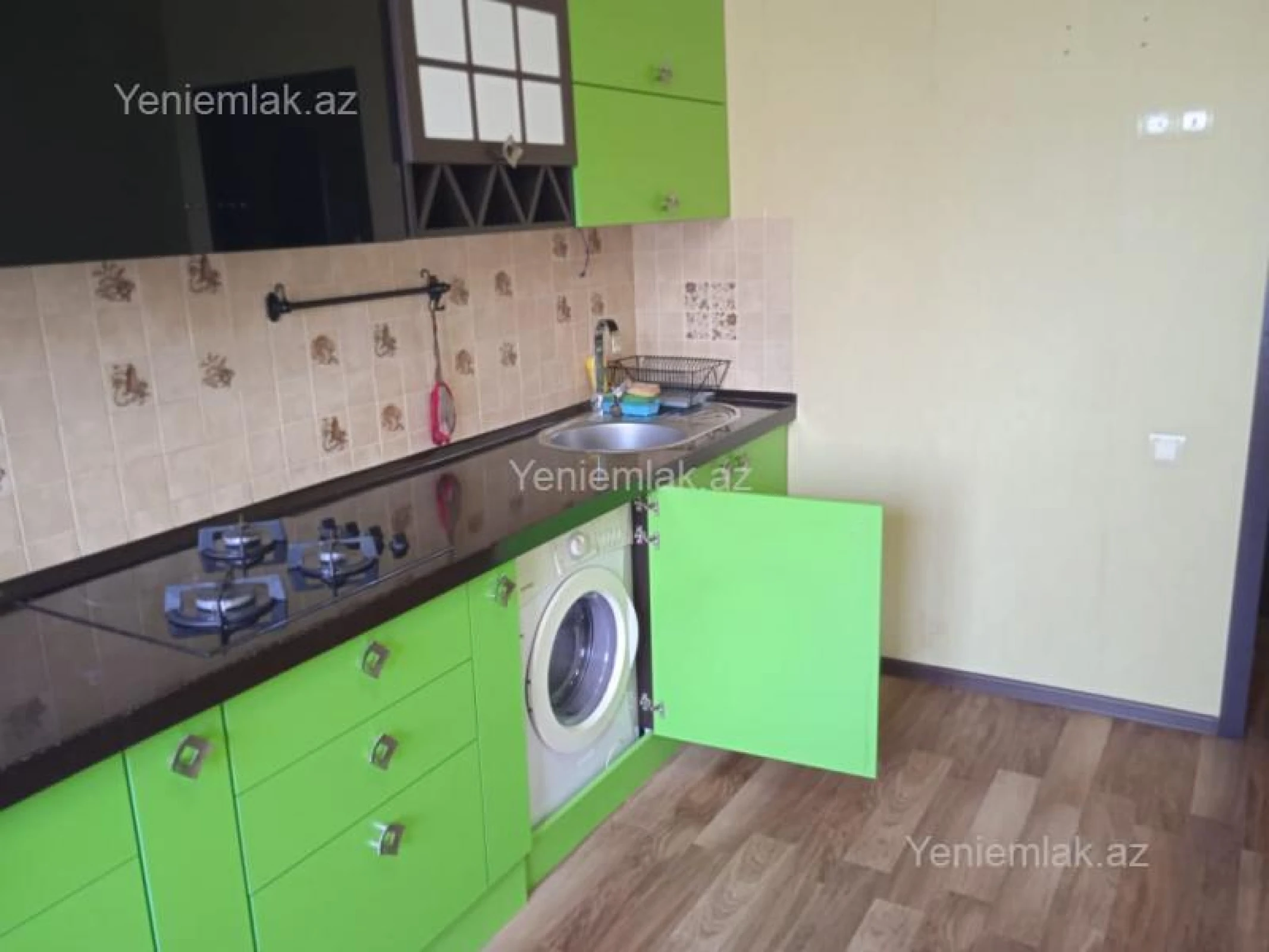 Satılır 2 otaqlı yeni tikili 86 m²