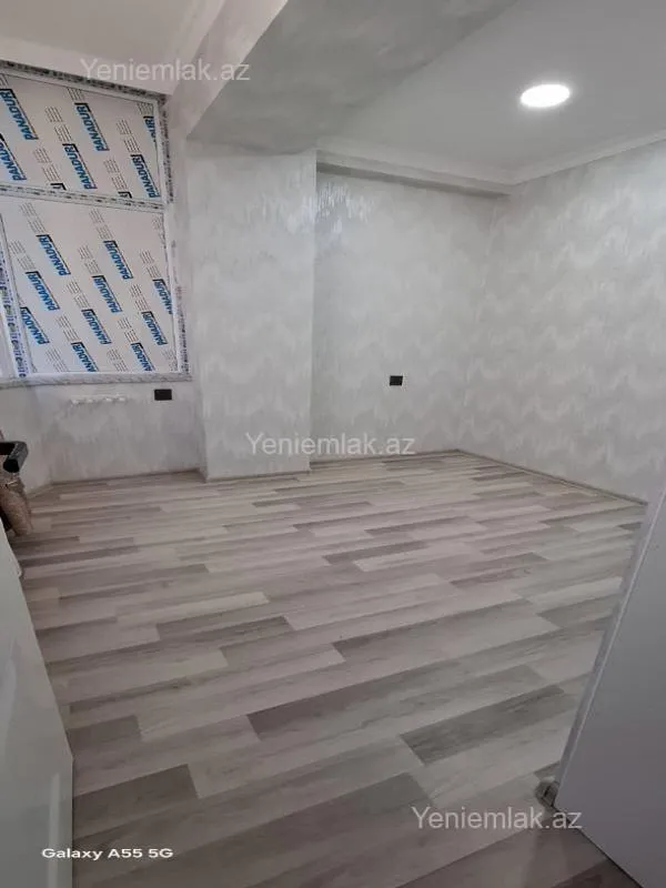Satılır 2 otaqlı köhnə tikili 38 m²