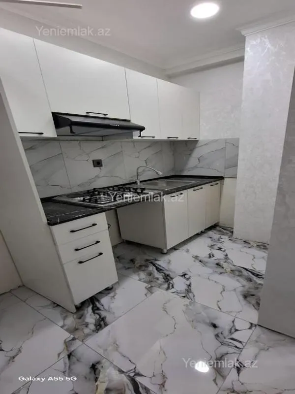 Satılır 2 otaqlı köhnə tikili 38 m²