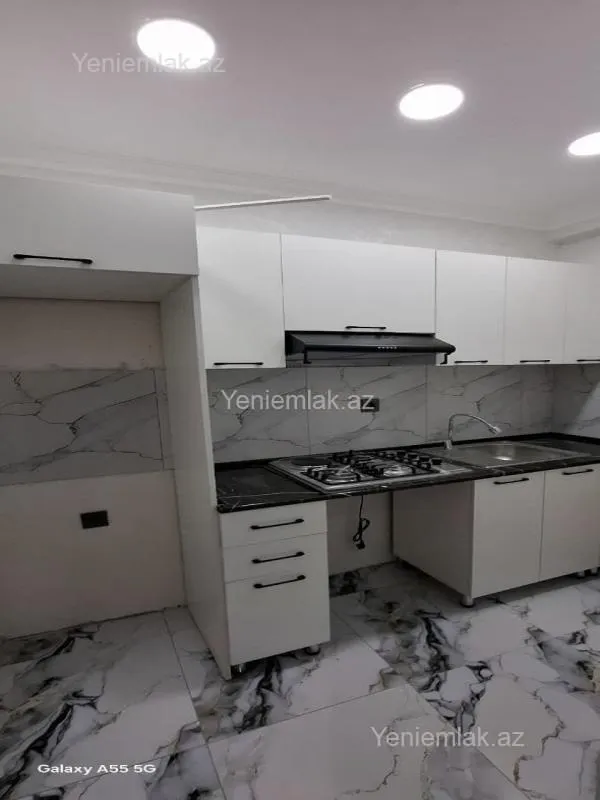 Satılır 2 otaqlı köhnə tikili 38 m²