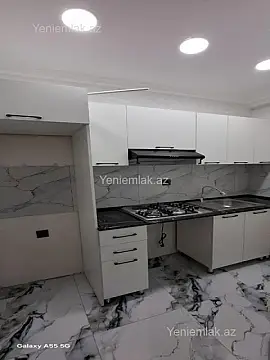 Satılır 2 otaqlı köhnə tikili 38 m²