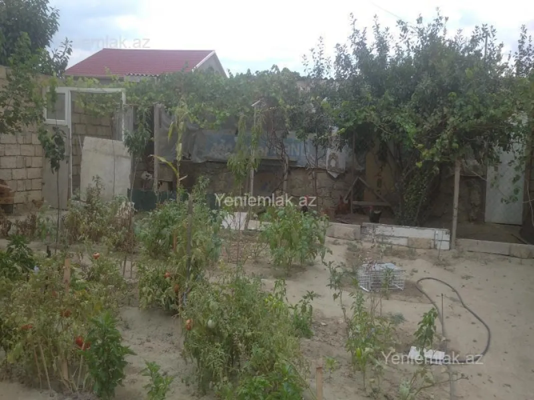 Satılır 4 otaqlı obyekt 280 m²