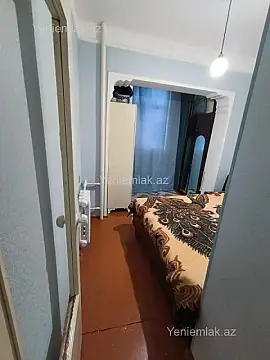 Satılır 2 otaqlı köhnə tikili 45 m²