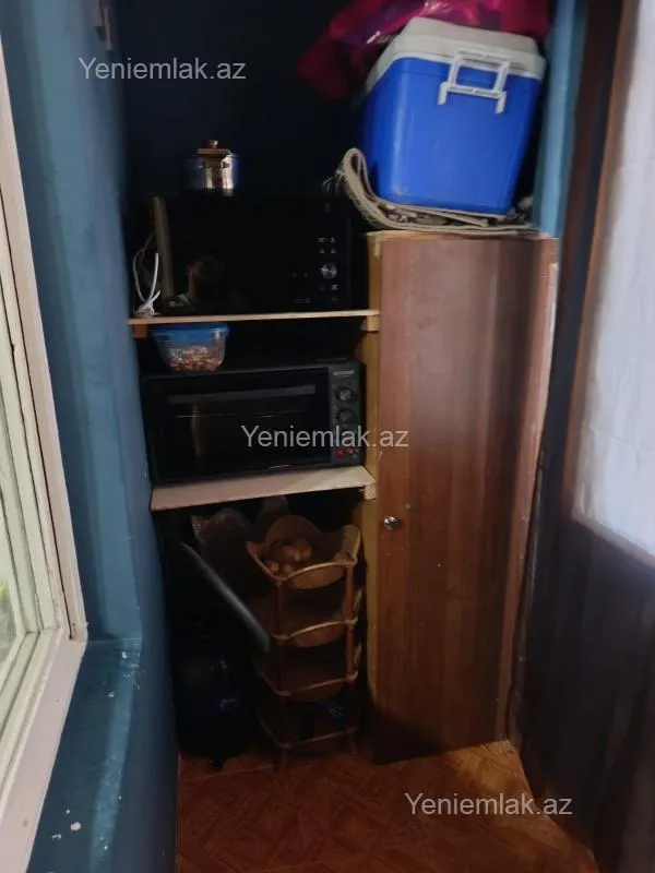 Satılır 2 otaqlı köhnə tikili 45 m²