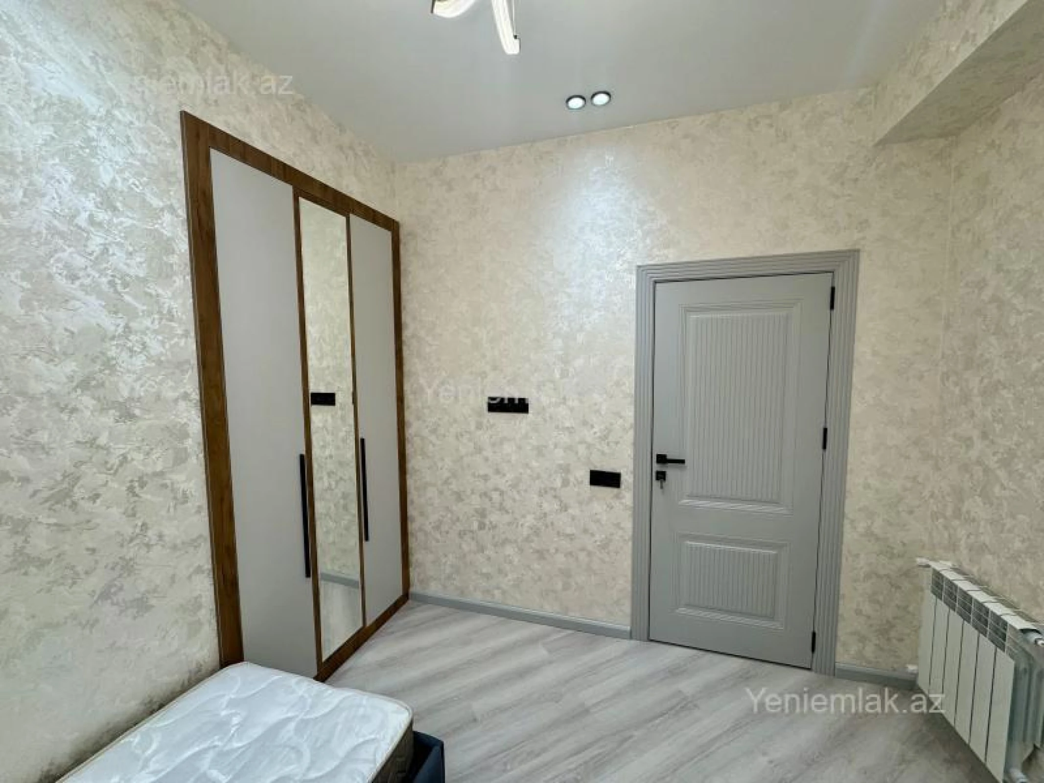 Satılır 3 otaqlı yeni tikili 69 m²