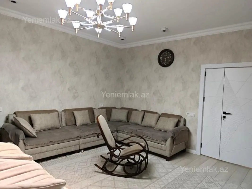 Satılır 4 otaqlı yeni tikili 125 m²