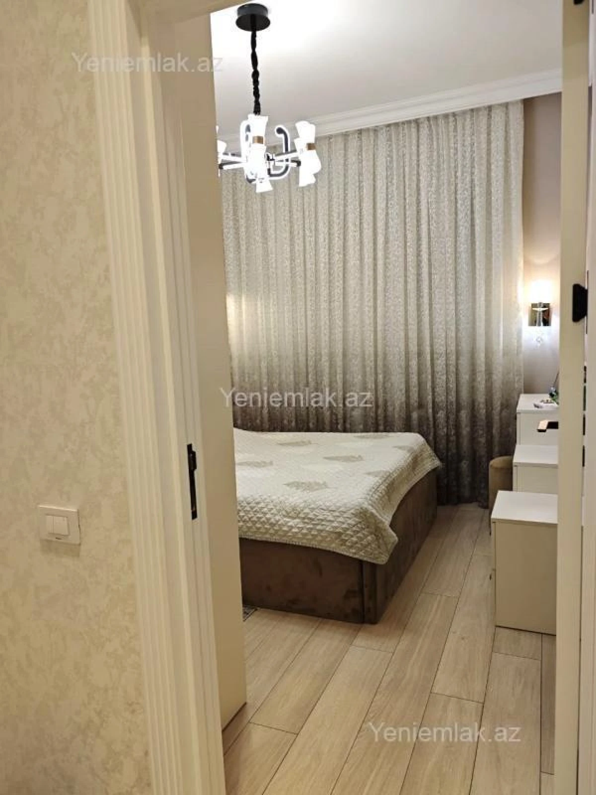 Satılır 4 otaqlı yeni tikili 125 m²