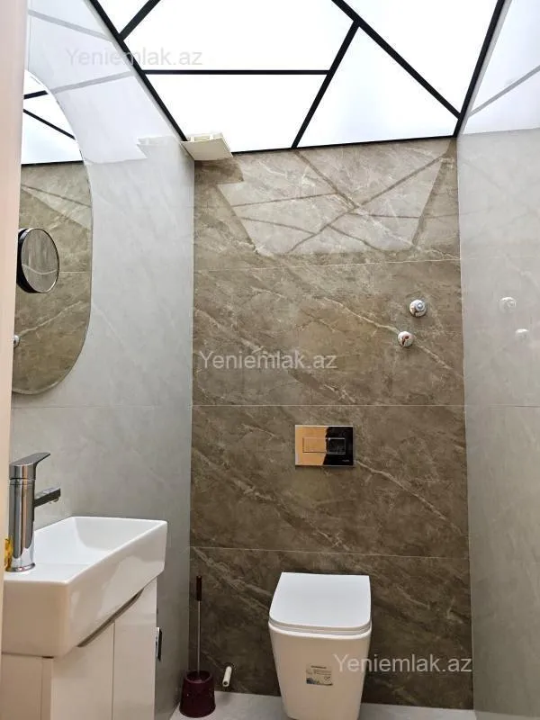 Satılır 4 otaqlı yeni tikili 125 m²
