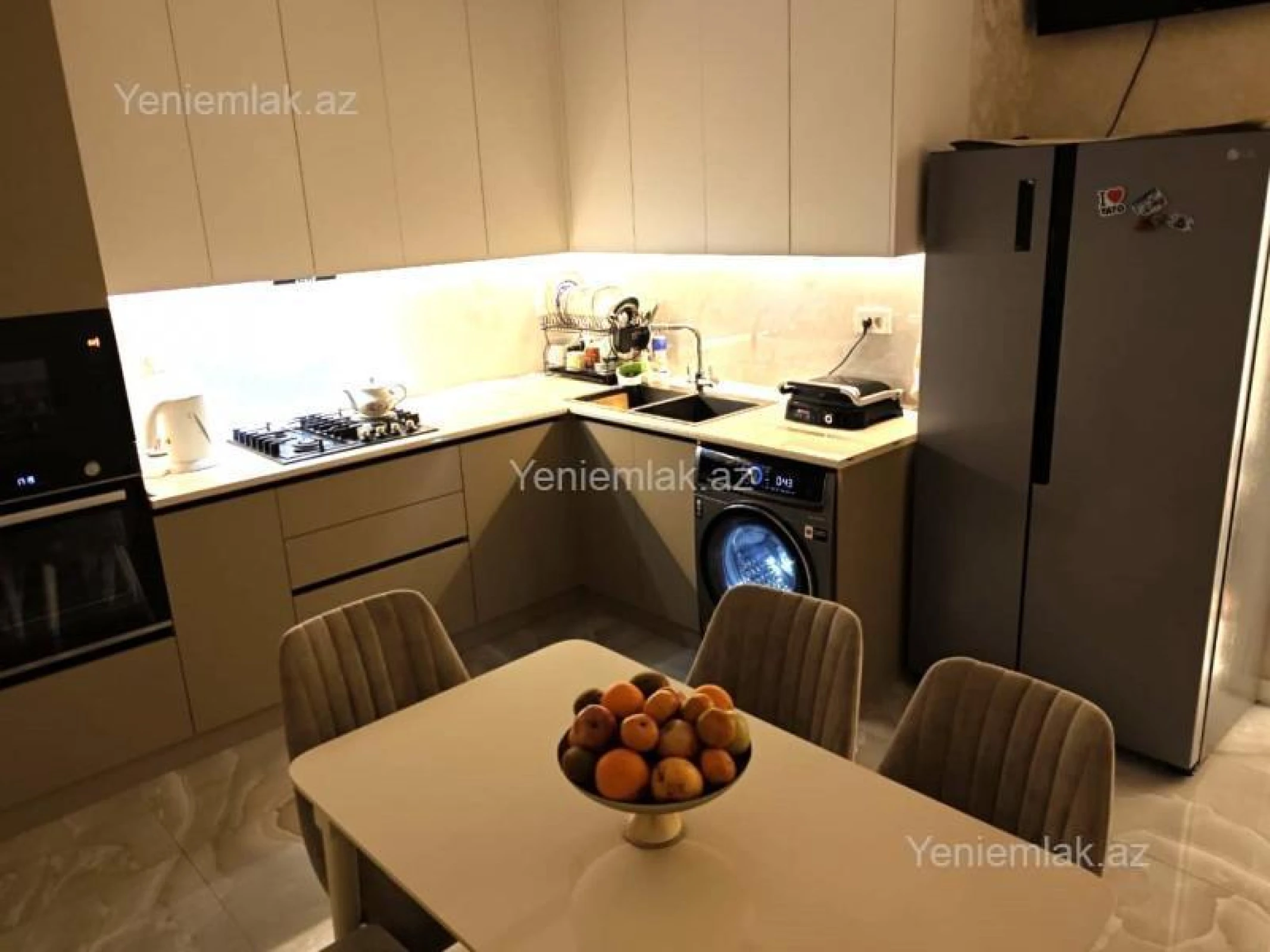 Satılır 4 otaqlı yeni tikili 125 m²