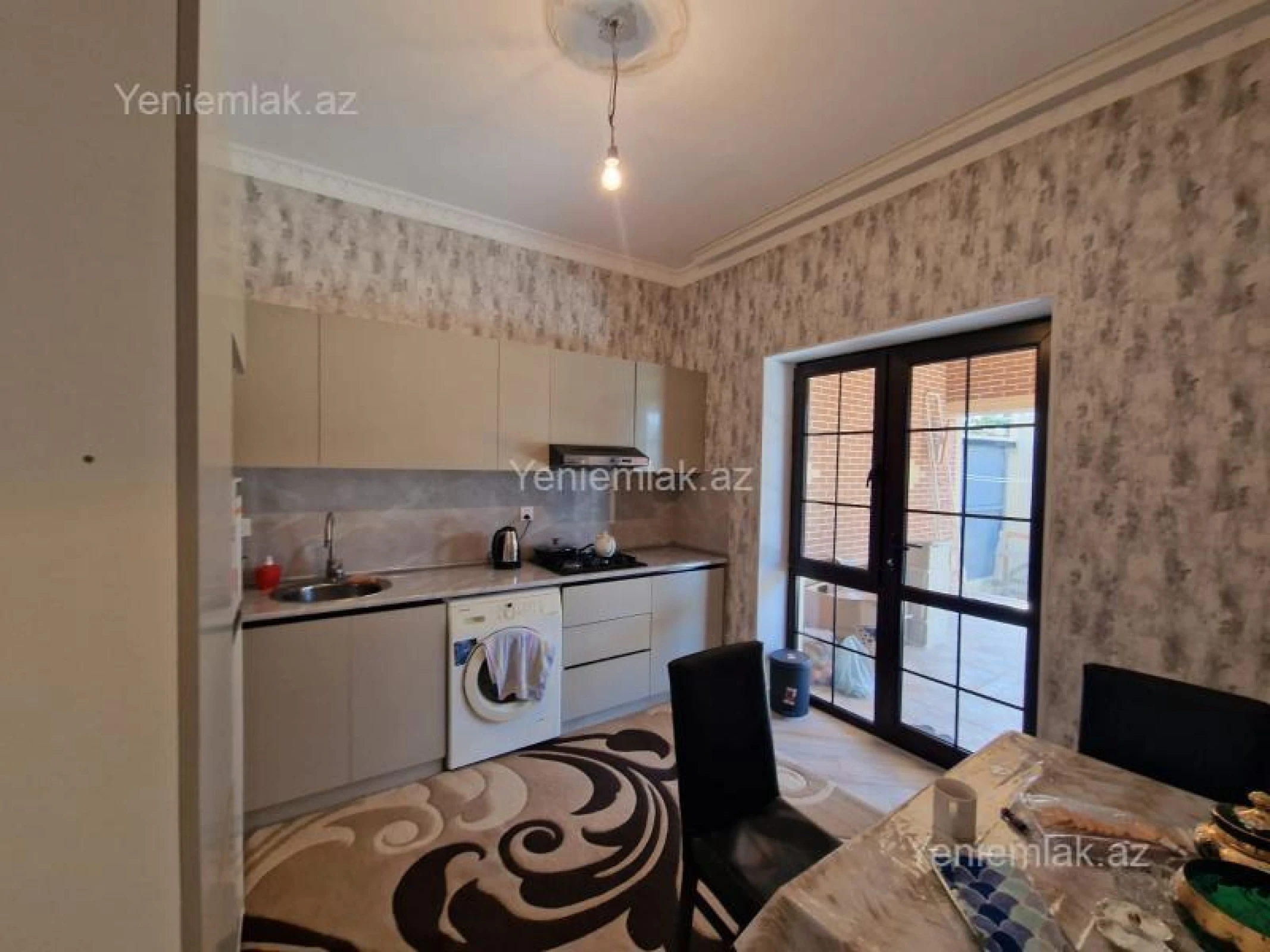 Satılır 4 otaqlı həyət evi 122 m²