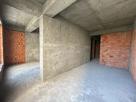 Satılır 3 otaqlı yeni tikili 134 m²