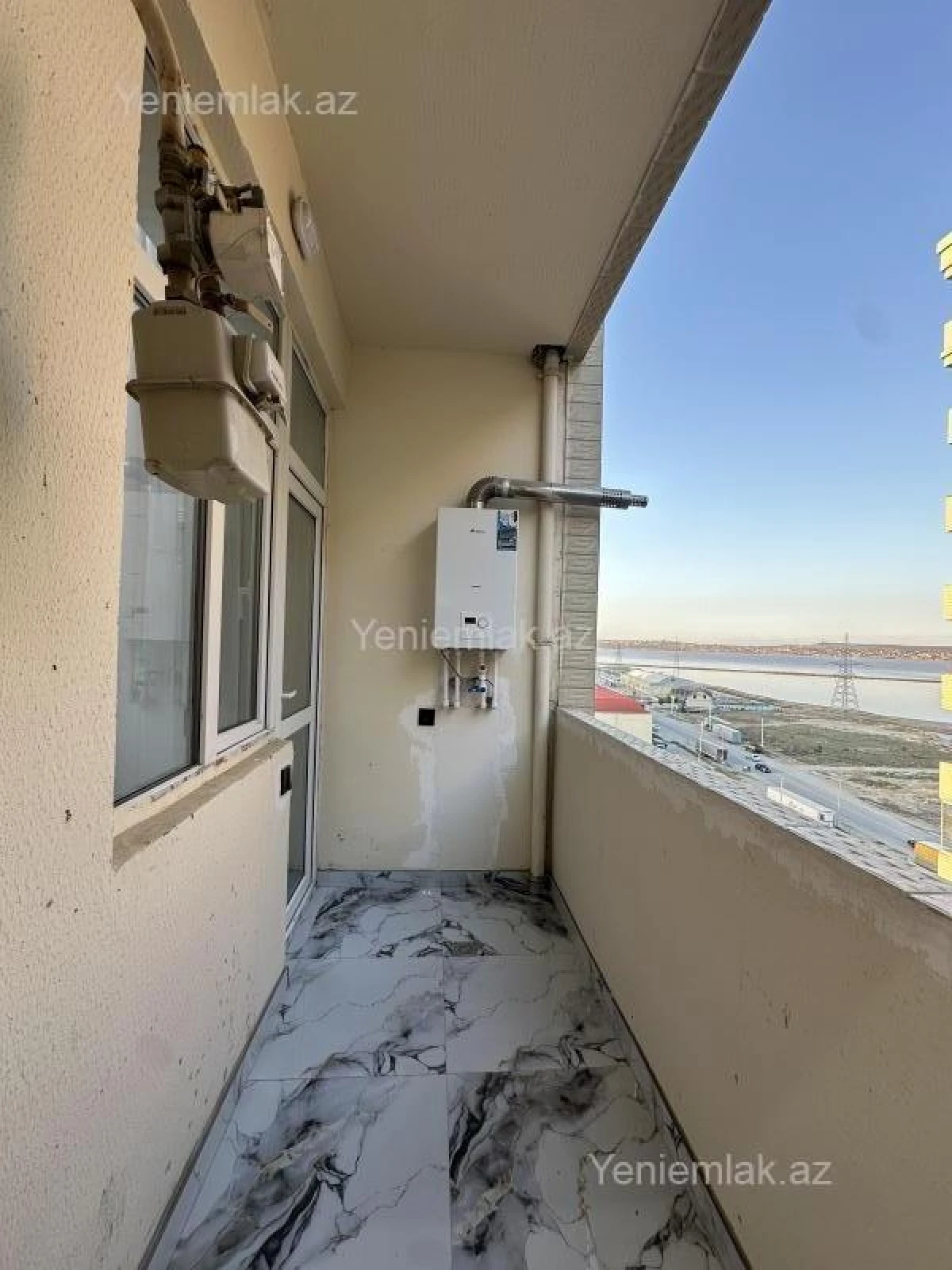 Satılır 3 otaqlı yeni tikili 86 m²