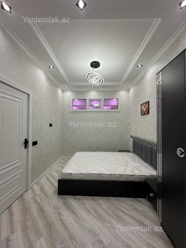 Satılır 3 otaqlı yeni tikili 86 m²