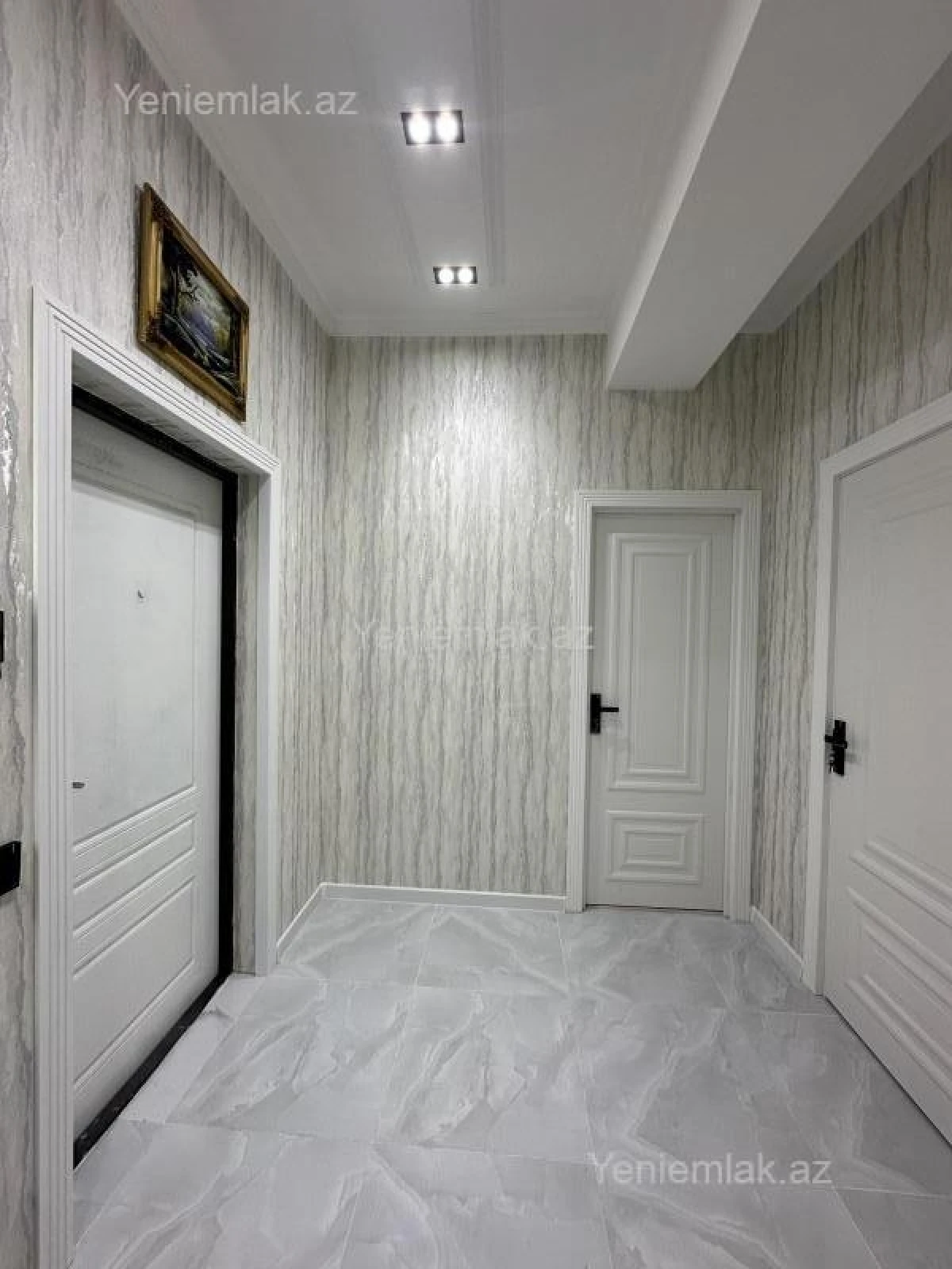 Satılır 3 otaqlı yeni tikili 86 m²