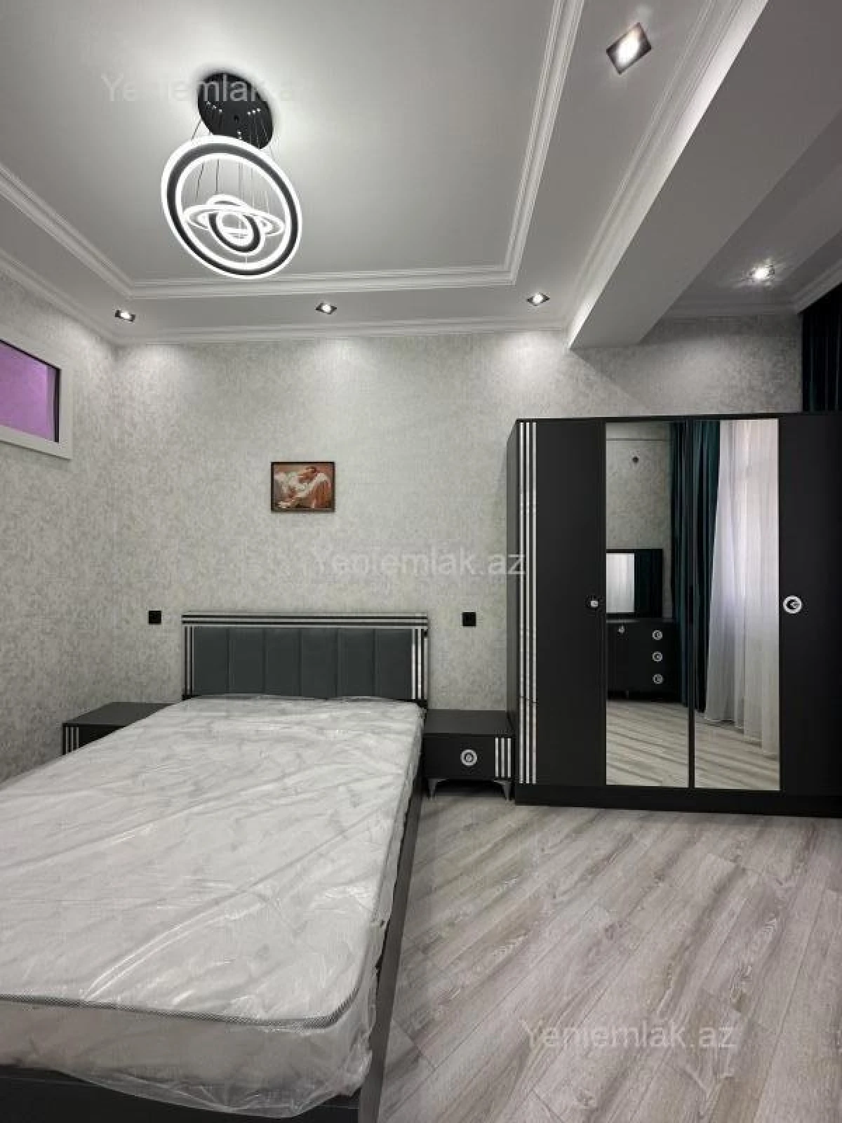Satılır 3 otaqlı yeni tikili 86 m²