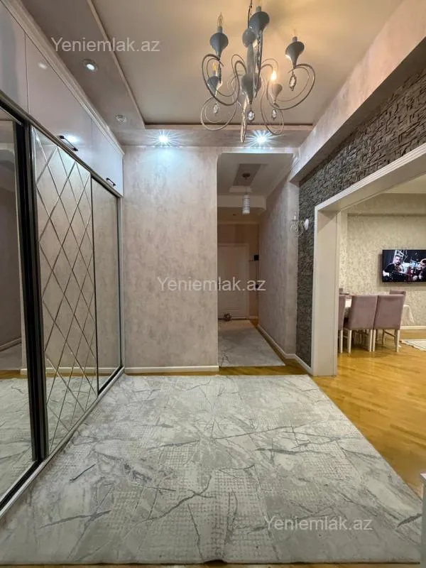Satılır 3 otaqlı yeni tikili 109 m²