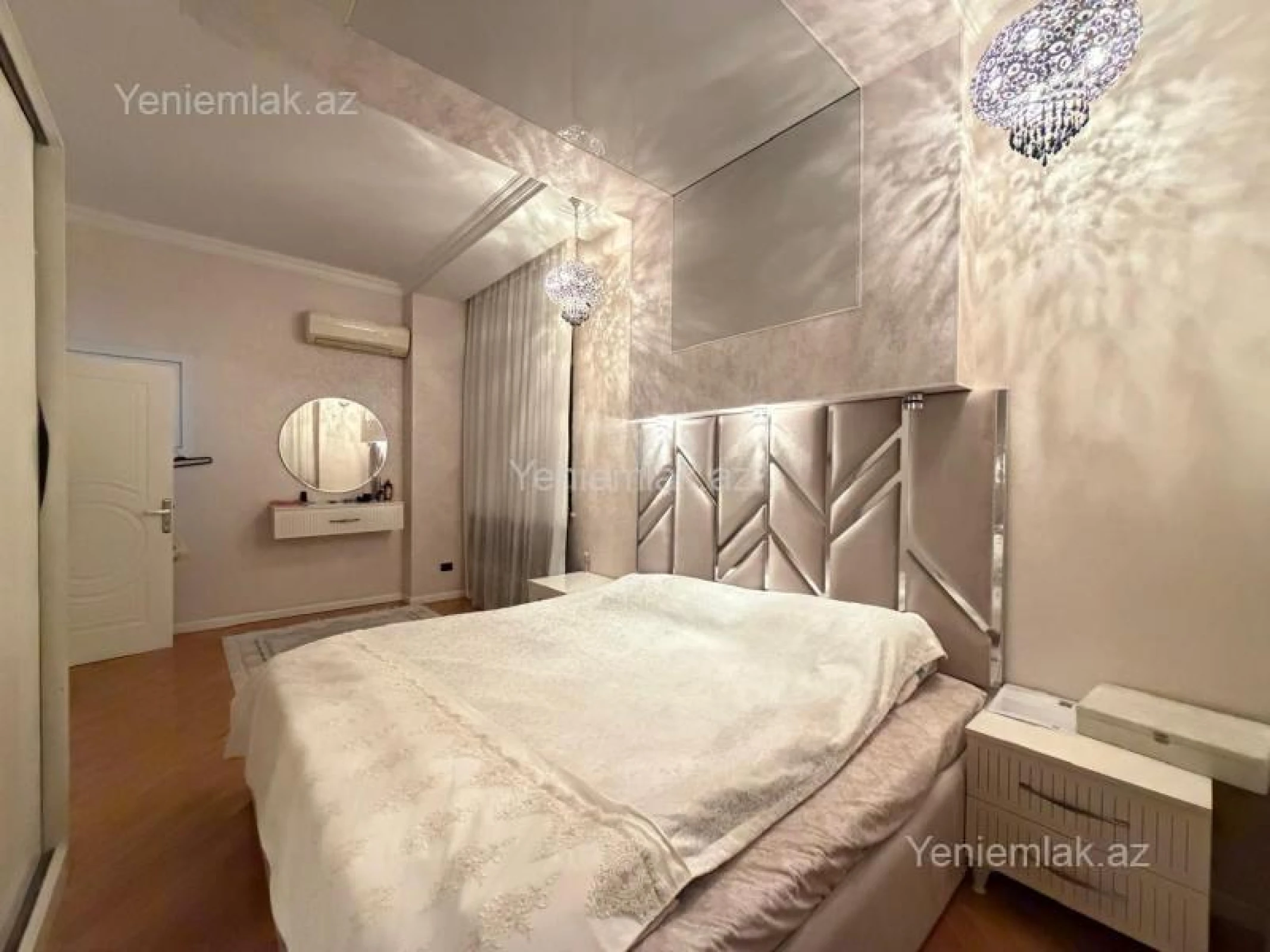 Satılır 3 otaqlı yeni tikili 109 m²