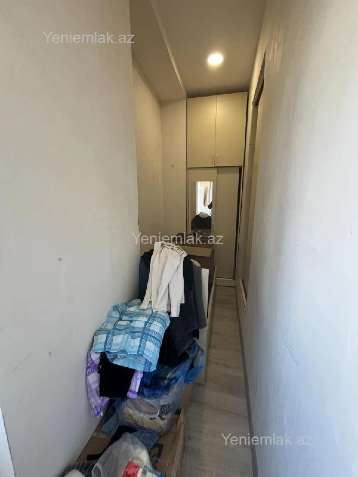 Satılır 1 otaqlı köhnə tikili 21.2 m²