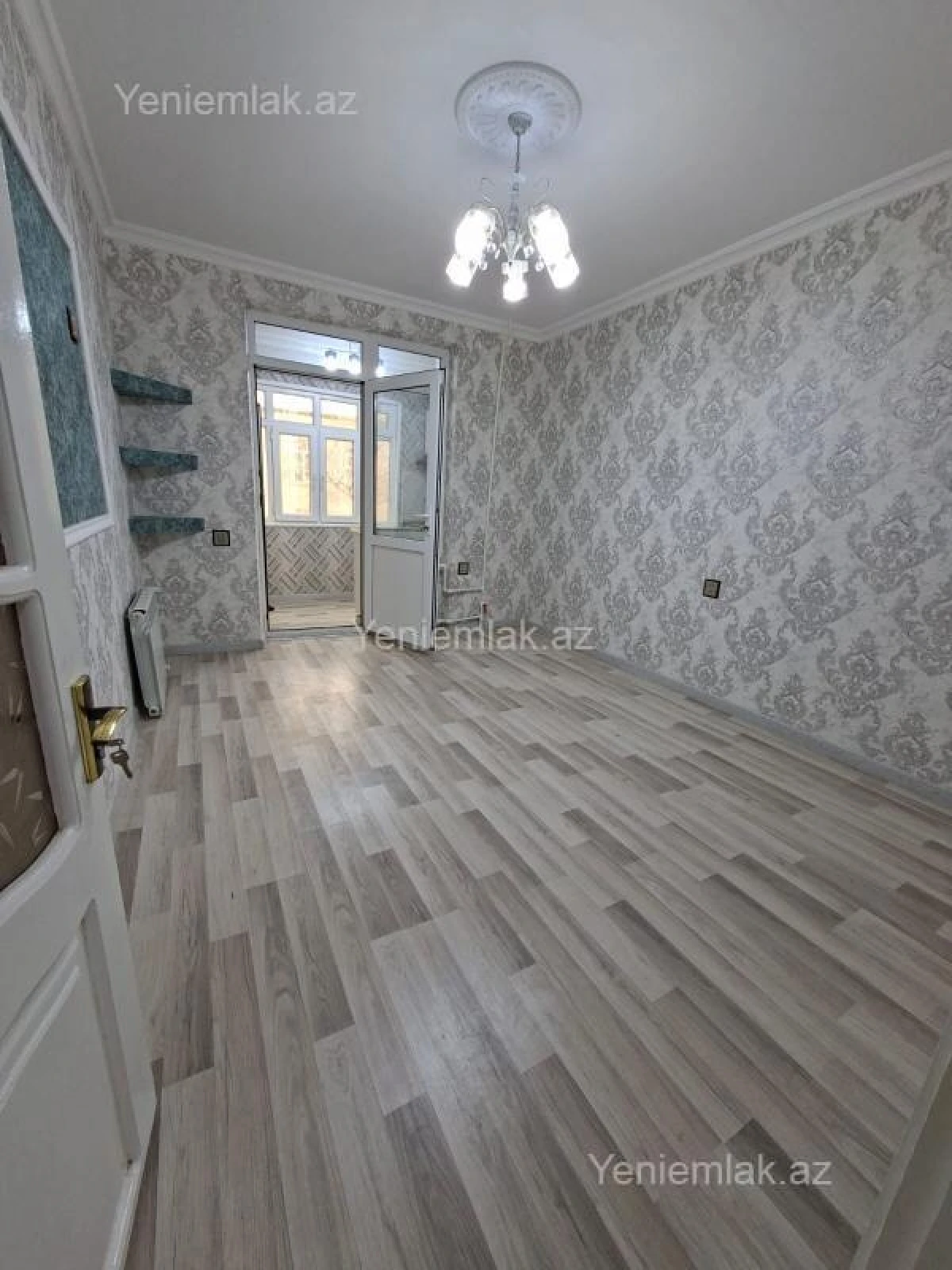 Satılır 3 otaqlı köhnə tikili 60 m²