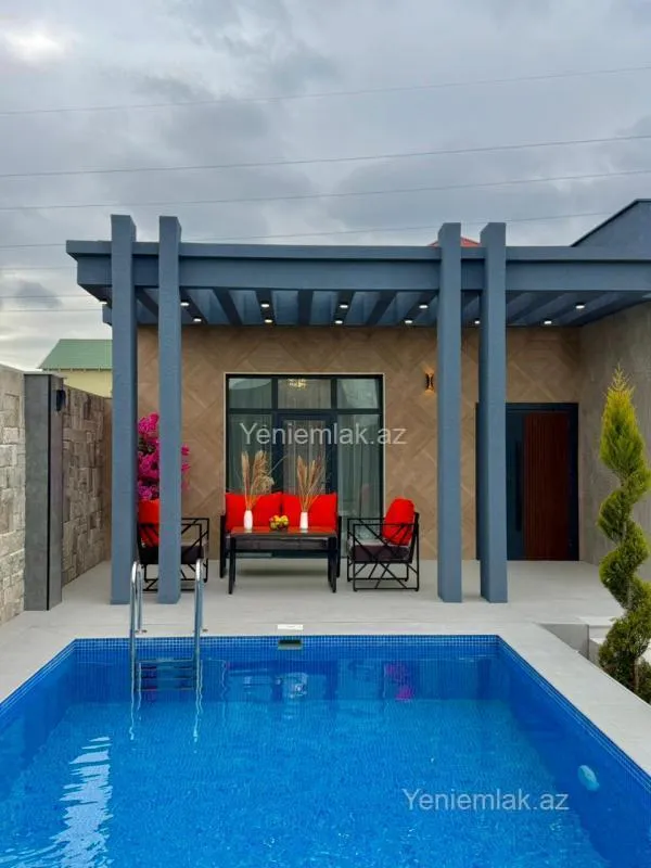 Satılır 4 otaqlı həyət evi 160 m²